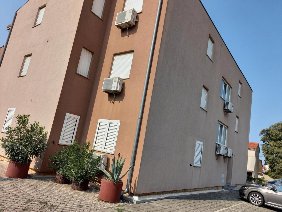 Apartman Silva Biograd Na Moru Exterior photo